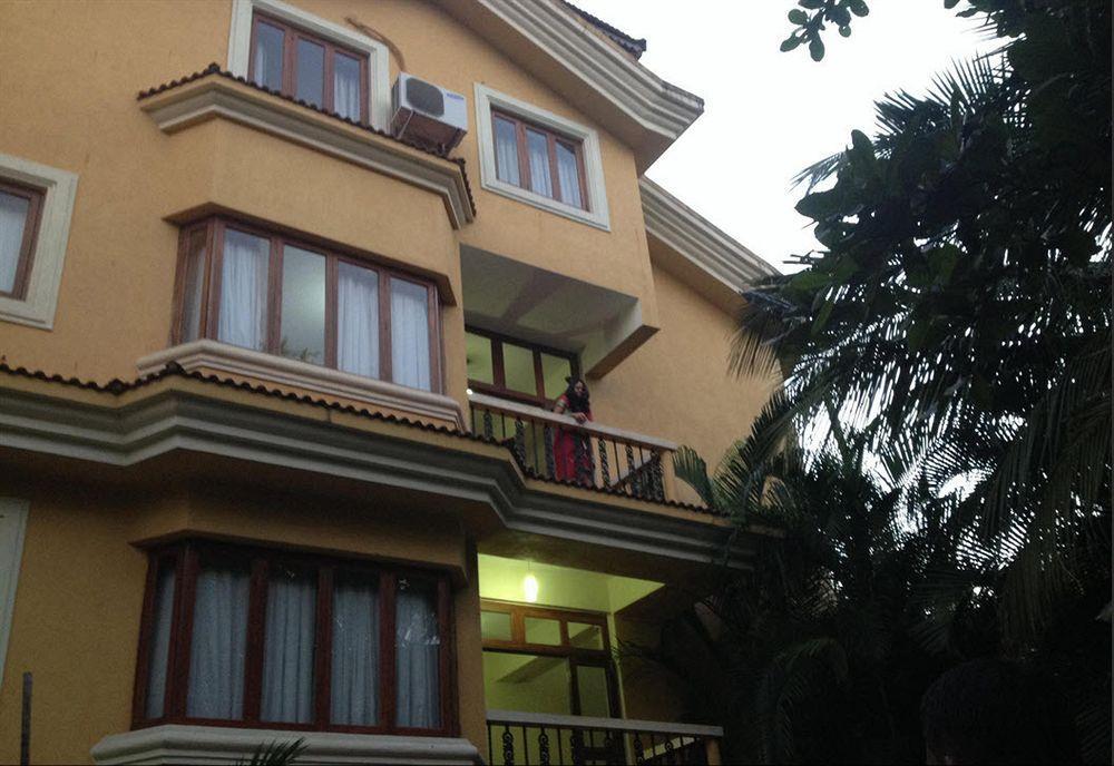 Bougainvillea Guest House Candolim Eksteriør billede